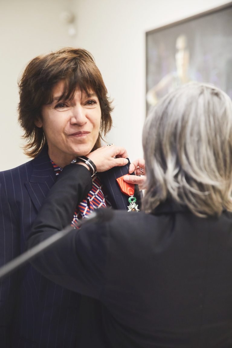 Nathalie Obadia reçoit la légion d’honneur - en - Say Who